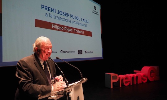 L’empresari lloretenc Filippo Rigat i Tortorici rep el XIV Premi G! Josep Pujol i Aulí a la tasca professional